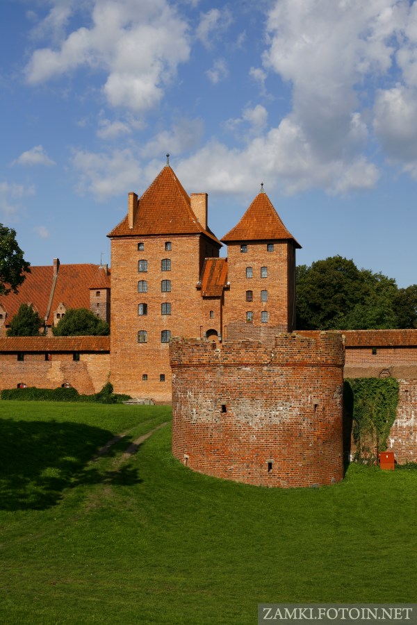 Zamek nad rzeką Nogat w Malborku 