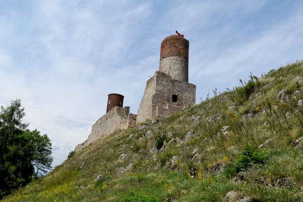 Zamki przy trasie S7