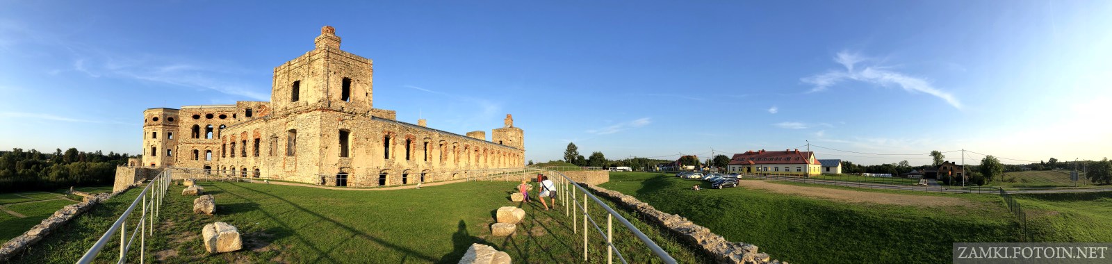 Panorama zamku Krzyżtopór
