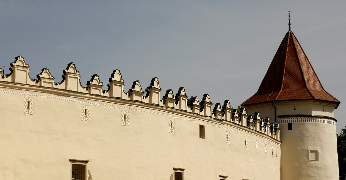 Dekoracyjne blanki na zamku w Kieżmarku